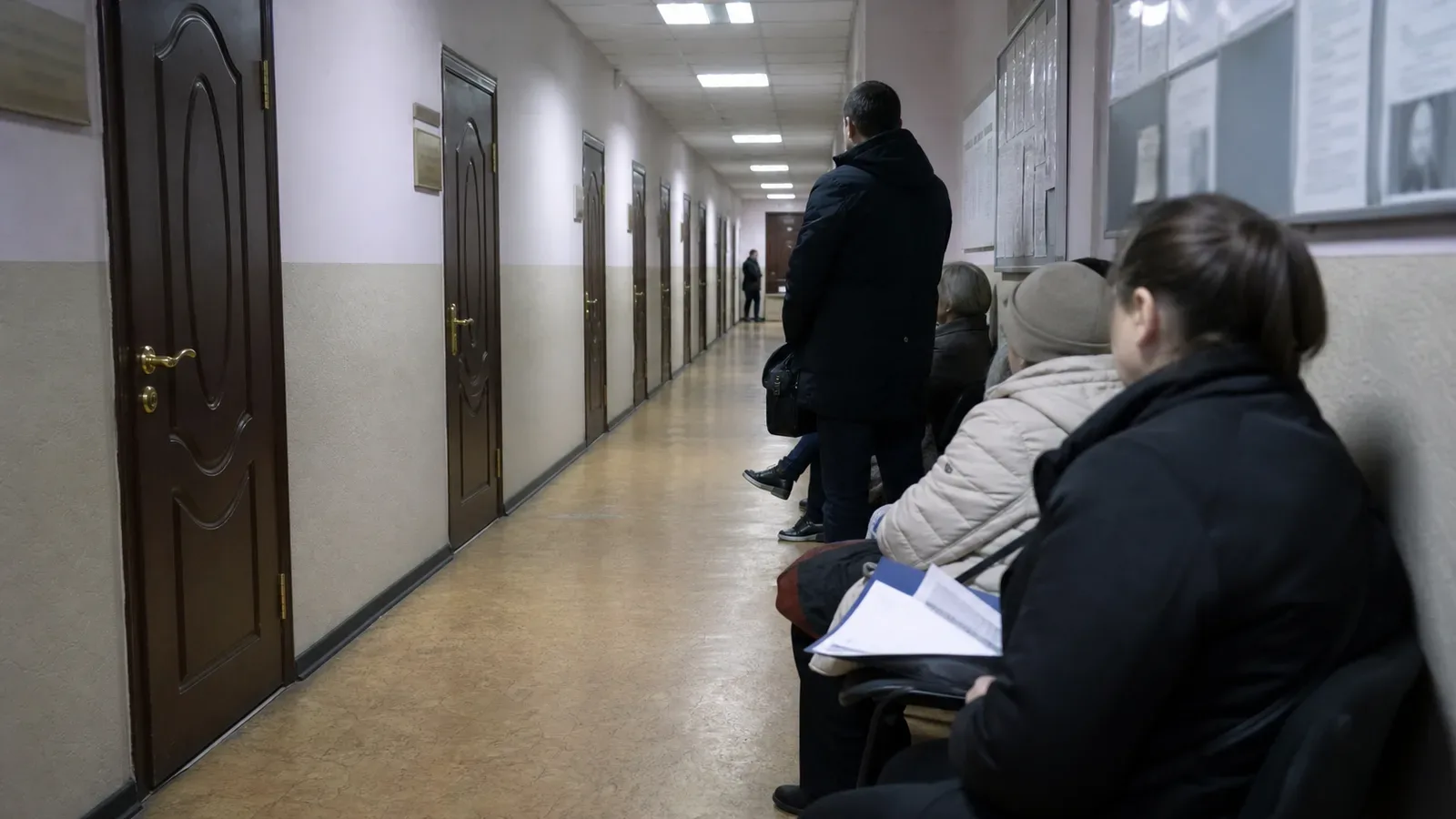 8. Куда жаловаться, если пристав отказал в возврате или молчит